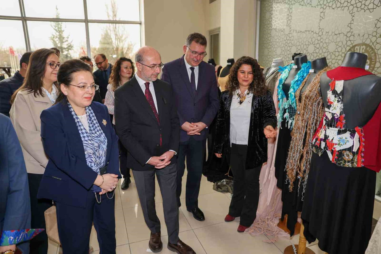 30 MART ULUSLARARASI SIFIR ATIK GÜNÜ’NDE KONYA’NIN MERKEZ SELÇUKLU İLÇE BELEDİYESİ HİZMET...