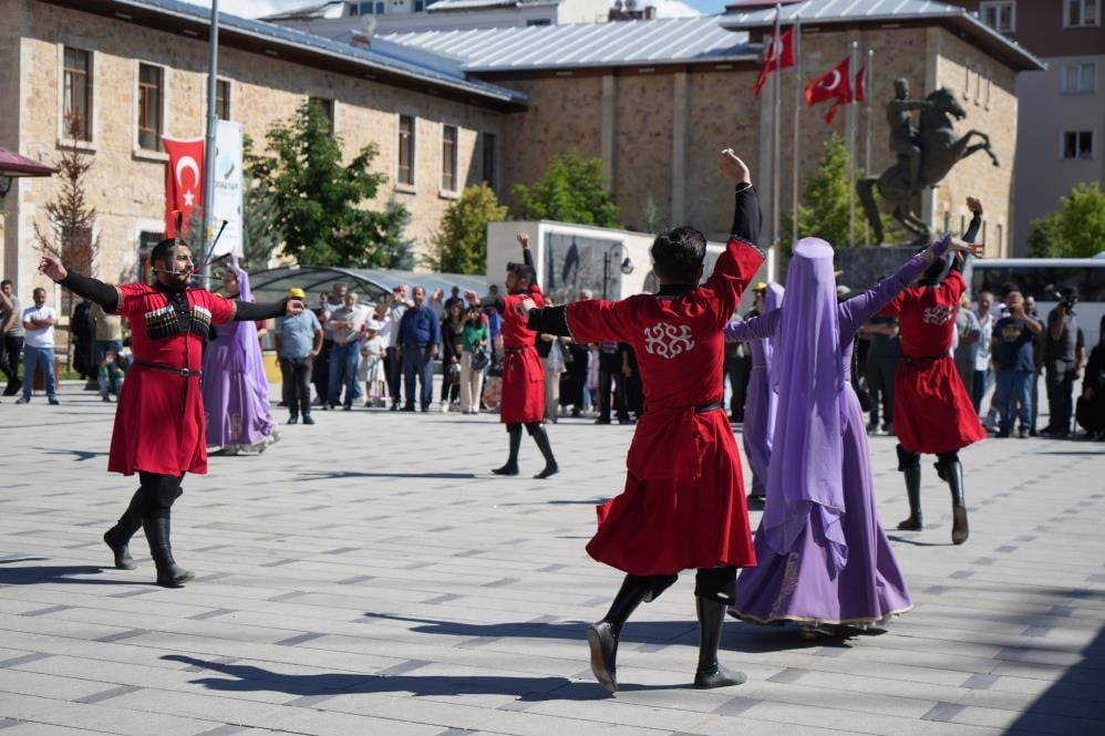 30. ULUSLARARASI DEDE KORKUT ŞÖLENİ YARIN BAŞLIYOR