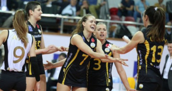 Vakıfbank Yarı Finalde