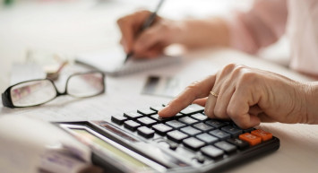 1 Milyon Emekliye Kötü Haber: Maaşlardan Yüzde 25’e Kadar Kesinti Geliyor