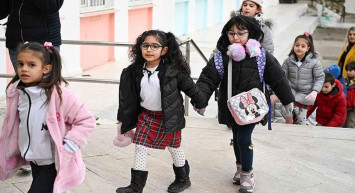 10 ilde okullar ne zaman açılacak? Deprem bölgesinde okulların açılış tarihi ertelendi mi? Bakan Özer’den 10 ile ilişkin açıklama