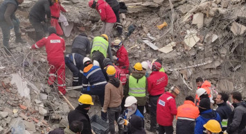 106’ncı saatte gelen mucize: Adıyaman’da 27 yaşındaki genç sağ olarak enkazdan çıkarıldı