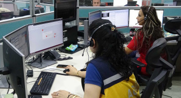 112 Acil Çağrı Merkezine gelen bazı talepler gülümseten cinsten: Tavuğum yumurtlayamıyor ambulans gönderin