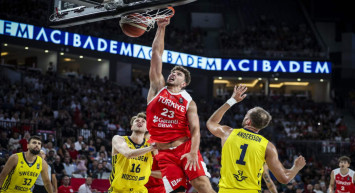 12 Dev Adam tarih yazdı: Olimpiyat finaline yükseldik