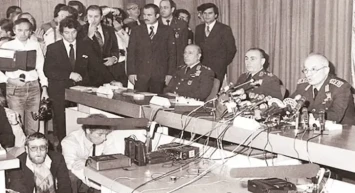 12 Eylül Darbesi'nin 44. Yılı: Türk Demokrasi Tarihinin Kara Lekesi