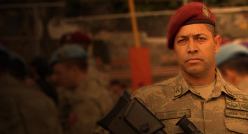 15 Temmuz kahramanı Ömer Halisdemir anısına yazılan 'Yürü Be Ömer' şiiri piyasaya sunuldu!