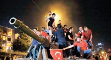 15 Temmuz'un Cezayirli tanıkları Türk halkının kahramanlığını unutamıyor: "Türkler o gece dünyaya halkın gücünü gösterdi"