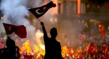 15 Temmuz'un üzerinden yıllar geçti! 15 Temmuz darbe girişimi ne zaman oldu? Darbe hangi yıl yapıldı?