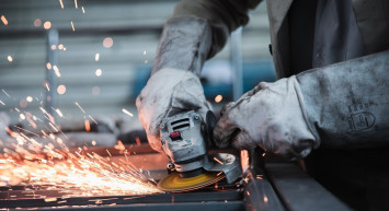 150 Bin metal işçisini sevindiren haber!  MESS Grup’tan yüzde 157 zam müjdesi