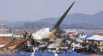 175 yolcu taşıyan uçak düştü