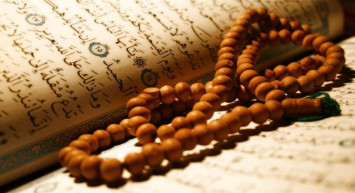 2 rekatlık Şaban ayı 1. günü namazı nasıl kılınır? İki rekatlık namaz kılınışı, okunacak dua ve sureler