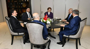 2023 seçimlerine kısa bir zaman kaldı: 6’lı masada çatlak var iddiası! Adaylık yarışı çatlağa mı dönüştü?