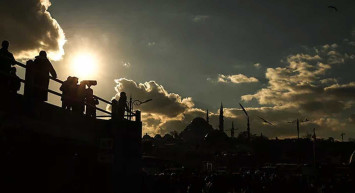 31 Mart 2022 Perşembe hava durumu nasıl olacak? Meteoroloji Genel Müdürlüğü  31 Mart 2022 hava durumu tahmin raporunu yayımladı: Sıcaklıklar 10 derece  birden artacak