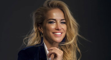 45 yaşında vasiyetini hazırlayan Burcu Esmersoy, anne ve babasından intikamını yıllar sonra aldı