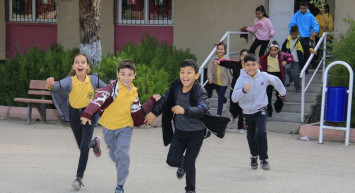 5 - 6 Mayıs bayram tatili oldu mu, tatil mi? Ramazan Bayramı tatili kaç gün oldu? Bayramda okullar kaç gün tatil olacak?