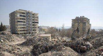 96 kişiye mezar olan Ebrar Sitesi Davası'nda bilirkişi raporu tamamlandı