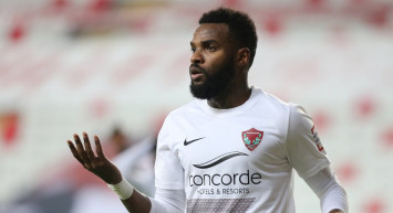 Aaron Boupendza İtalya Yolcusu