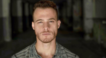 ABD tatiline çıkan ünlü oyuncu Kerem Bürsin çıktığı seyahatte trafik kazası mı geçirdi? Menajerinden ilk açıklama geldi!