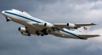 ABD uçağında bomba paniği: Acil iniş yaptı