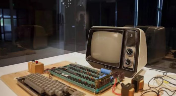 Açık arttırmaya çıkıyor: Apple’ın ilk bilgisayarı satılıyor