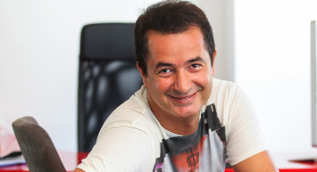 Acun Ilıcalı trafik kazası geçirdi: Sağlık durumu nasıl?