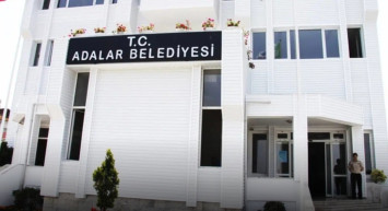 Adalar Belediyesi’nde Yolsuzluk Operasyonu: Belediye Başkanı Dahil 41 Gözaltı