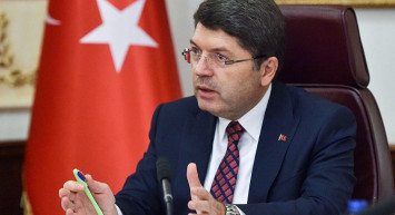 Adalet Bakanı Tunç harekete geçti: ‘‘Türkiye’de yaşanan saldırılara titizlikle yaklaşıyoruz’’