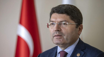 Adalet Bakanı Yılmaz Tunç kimdir? Yılmaz Tunç nereli, kaç yaşında ve hangi görevlerde bulundu? Yılmaz Tunç hayatı ve biyografisi