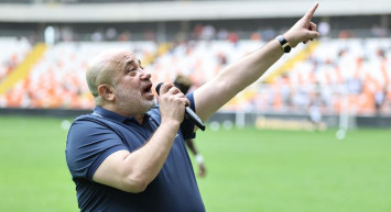 Adana Demirspor'da Başkan Murat Sancak takımdan ayrılacak olan isimlerin yerine en iyilerini getireceklerini söyledi