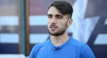 Adana Demirspor'da kiralık olarak forma giyen Galatasaraylı Yunus Akgün takıma veda etti