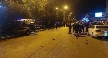 Adana’da katliam gibi kaza: Otomobil ikiye bölündü! Çok sayıda ölü ve yaralı var