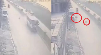 Adana’da köpekten kaçarken Minibüsün çarptığı 8 yaşındaki çocuk yaşamını yitirdi