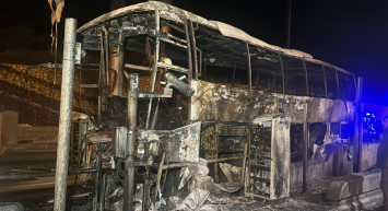 Adana’da otobüs sürücüsü hakimiyetini kaybetti! korkutan kazada 6 kişi yaralandı