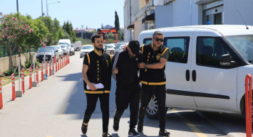 Adana'da şaşırtmayan olay! Otomobili çaldı fakat nasıl çaldığını bilmiyor: O anlar kameralara yansıdı