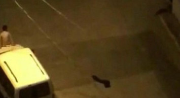 Adana'da sıradan bir gün: Önce çırılçıplak soyundu sonra meydan dayağı yedi