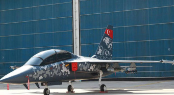 Adım adım göreve hazırlanıyor: Hürjet dünyayı şaşırtmaya devam ediyor