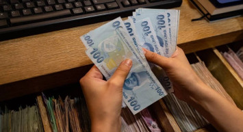 Aile ve Sosyal Hizmetler Bakanlığı duyurdu: Evde Bakım Yardımı ödemeleri hesaplara yatırıldı