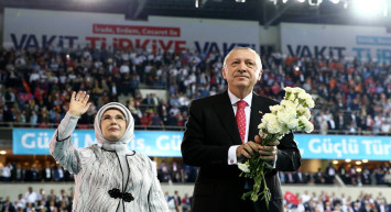 AK Parti’de seçim hazırlıkları başladı: Beyanname ve aday tanıtımı için lansman yapılacak