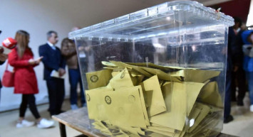 AK Parti’den adaylık açıklaması: Başvurular başladı şartlar belli oldu