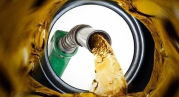 Akaryakıt bayilerinden araç sahiplerini üzen haber: Benzinin litresine 18. zam!