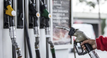 Akaryakıt fiyatları bir yukarı bir aşağı: Motorine indirim bekleniyor! 21 Ekim 2022 akaryakıt fiyatları