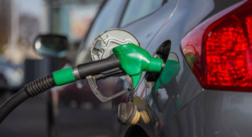 Akaryakıt fiyatlarına zam iddiası sonrası yeni gelişme: Petrol 9 ayın zirvesine ulaştı! 10 Ağustos 2023 akaryakıt fiyatları