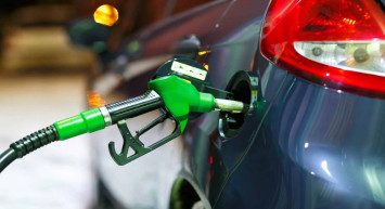 Akaryakıt fiyatlarına zam var mı? Bugün benzin ve motorin fiyatları kaç TL? 2 Aralık 2023 İstanbul, İzmir, Ankara güncel akaryakıt fiyatları