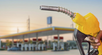 Akaryakıt fiyatlarında indirim mi uygulandı? Akaryakıt fiyatlarında sevindiren gelişme! Bu sefer zam değil!