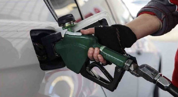 Akaryakıt fiyatlarında şaşırtan gelişme! Akaryakıt zammı geri alındı: İşte güncel akaryakıt fiyat listesi