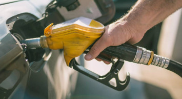 Akaryakıt fiyatlarında yeni gelişme: Motorine indirim geldi! 31 Ekim 2023 güncel akaryakıt fiyatları