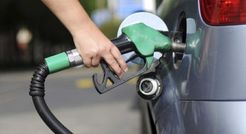 Akaryakıt zammı için geri sayım: Benzin fiyatları bu gece değişiyor