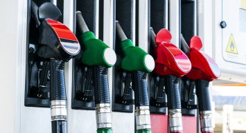 Akaryakıta 24 saat geçmeden bir zam daha: Fiyatlar güncellendi