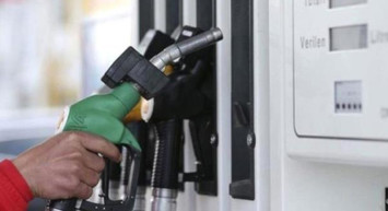 Akaryakıta bomba indirim! Benzin ve Motorin fiyatlarında sevindiren haber geldi