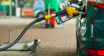 Akaryakıta bu gece indirim var mı? Benzin ve motorin fiyatları ne kadar? 2 Mart 2024 akaryakıt fiyatları